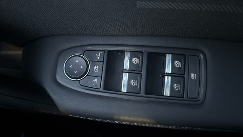 Renault Symbioz 1.6 E-Tech FHEV 145 Iconic Esprit Alpine 5dr Auto Hybrid Estate